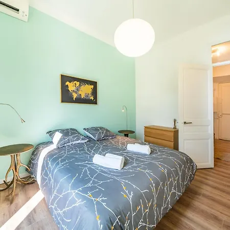 100 M Palais Des Festivals - Croisette - Beach - Congress Apartment *